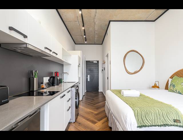 0.5 BEDROOM APARTMENT FOR SALE IN CENTURY CITY
